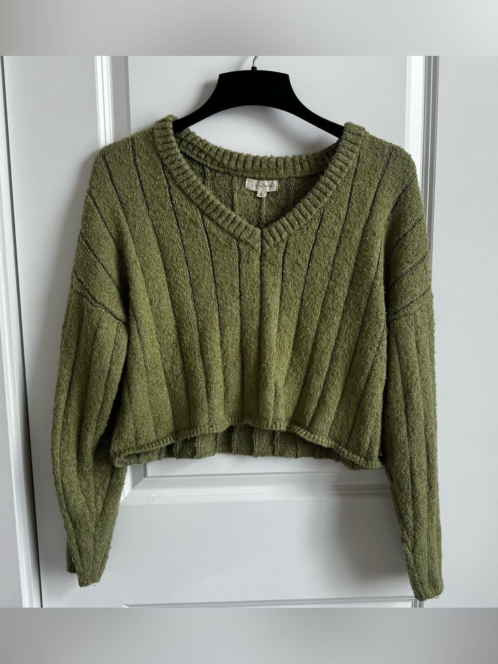 La Hearts Olive Green V-Neck Cropped Ribbed Sweater